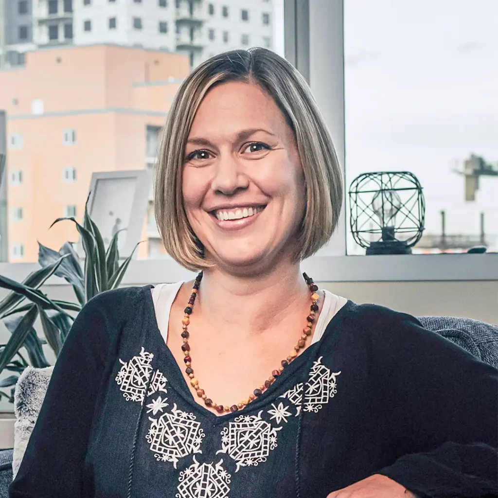 Melissa Hoiness - Counsellor